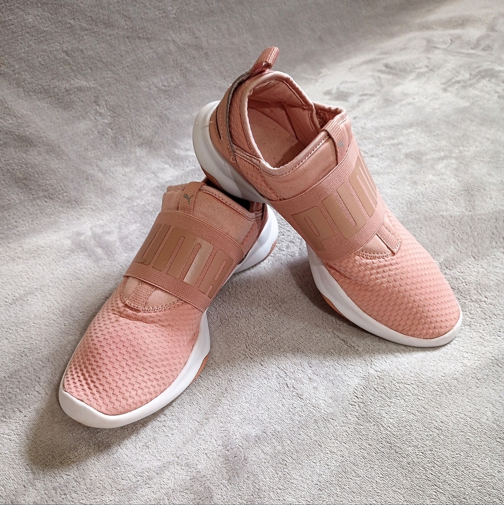 Puma Blush Dare Soft Side Slip On Sneaker Shoes 7 C
